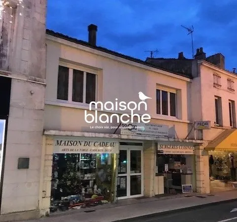 VENTE A TERME LOCAL COMMERCIAL + APPARTEMENT 3 CHAMBRES