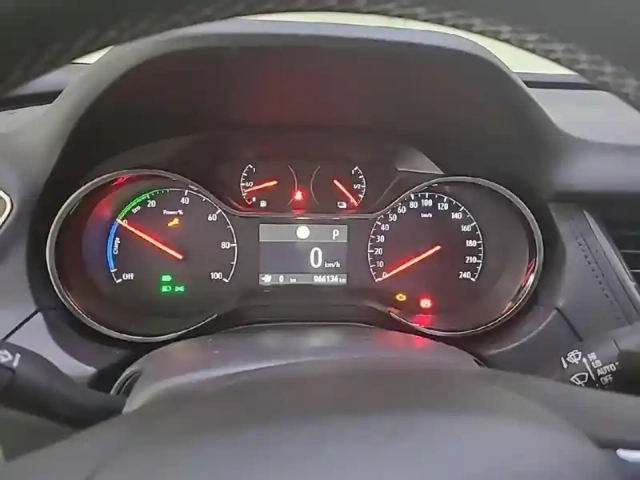 Opel Grandland X hybrid4 300 ch awd bva8 — photo 13