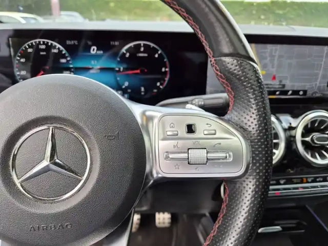 Mercedes Gla 200 d 8g-dct — photo 17