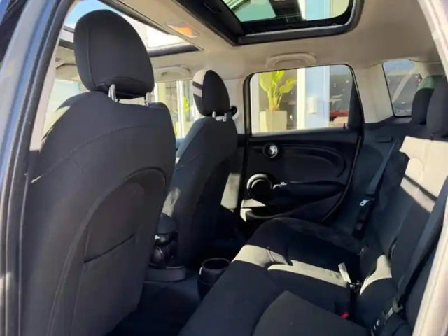 Mini Mini 5 portes cooper 136ch — photo 12
