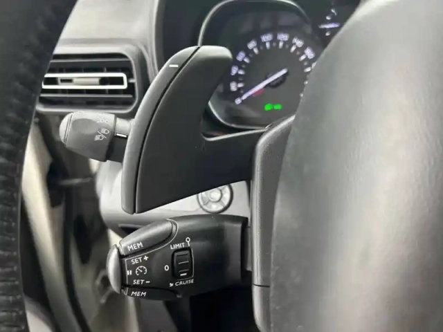 Citroën Berlingo taille m bluehdi 130 s&amp;s eat8 — photo 30