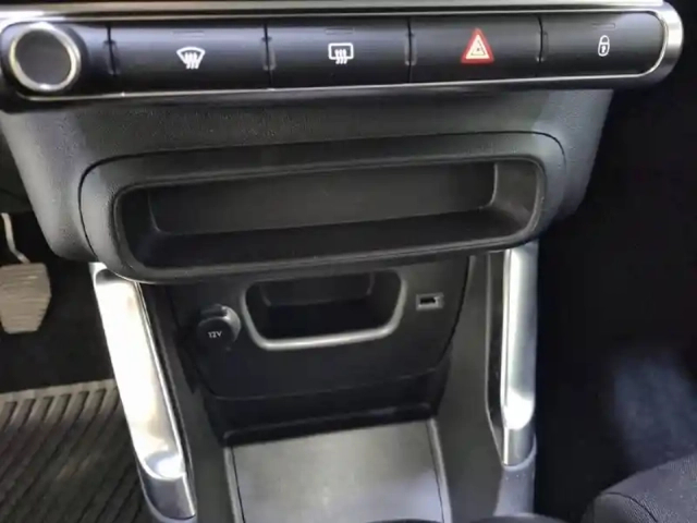 Citroën C3 Aircross puretech 110 s&amp;s bvm6 — photo 45
