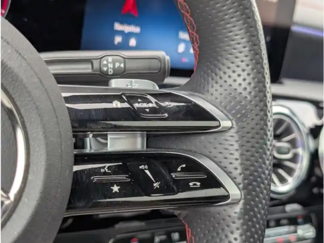 Mercedes Cla 200 d — photo 13