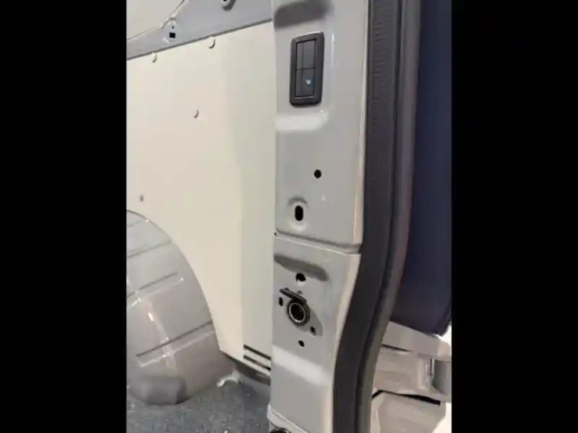 Ford Custom transit  fg 320 l1h1 2.5 duratec 232ch hybride rechargeable limited cvt — photo 12