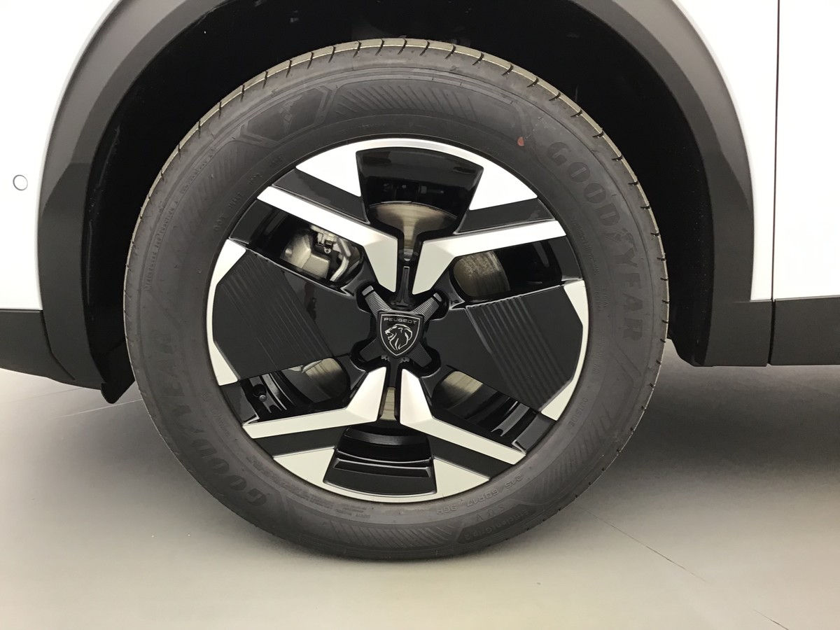 Peugeot 2008 — photo 28