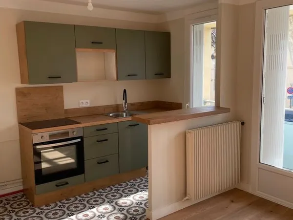 T2 entièrement rénové de 44 m² avec balcon et cave - Narbonne centre