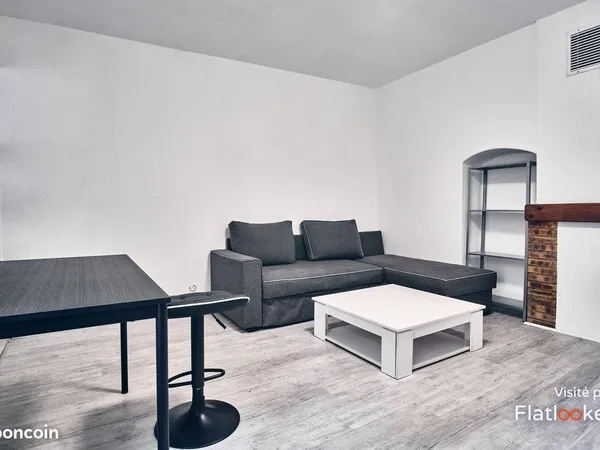 Studio 1 pièce 20 m²