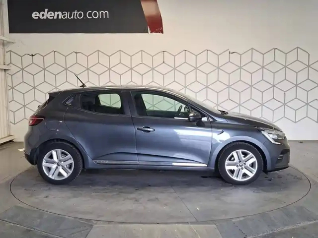 Renault Clio blue dci 85 — photo 30