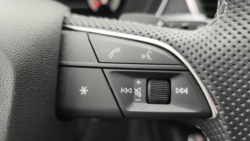 Audi Q5 2.0 TDI 204 Quattro Mild Hybrid S-Tronic 7 - S Line – 2022 – 34939 km – Hybride diesel – Boîte Automatique — photo 40