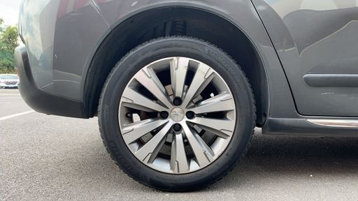 Peugeot 3008 1.6 BlueHDi 120 - Style – 2016 – 137729 km – Diesel – Boîte Manuelle — photo 31
