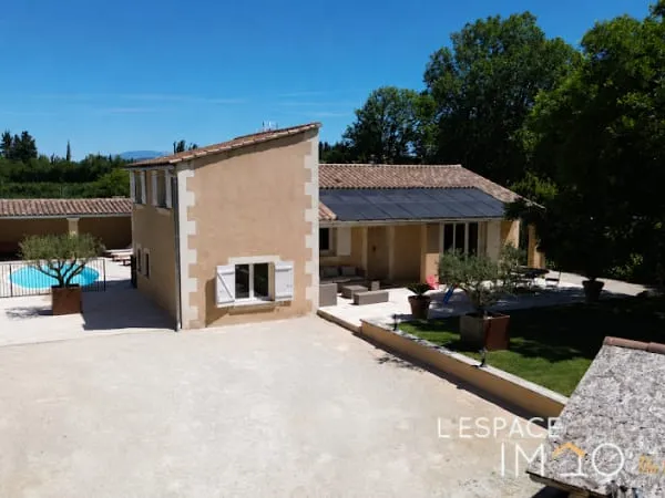 Villa 6 pièces 114 m²