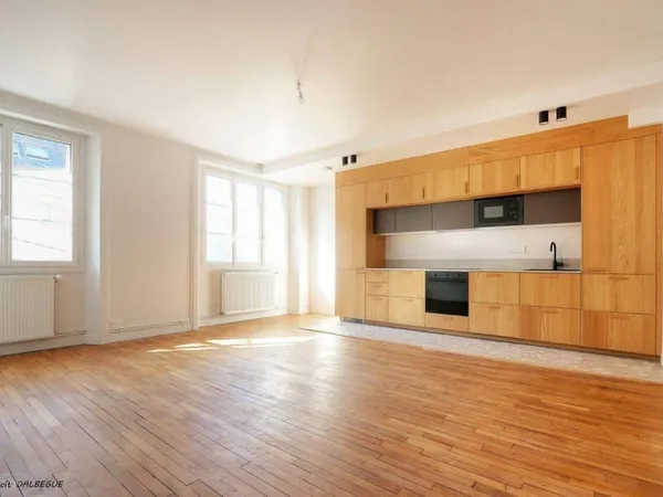 Appartement 4 pièces 82 m²