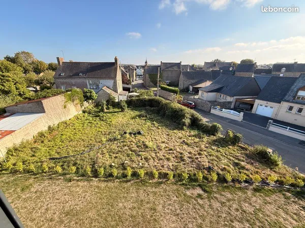 Terrain à bâtir de 368 m² - Idéalement situé en plein centre de Miniac-Morvan