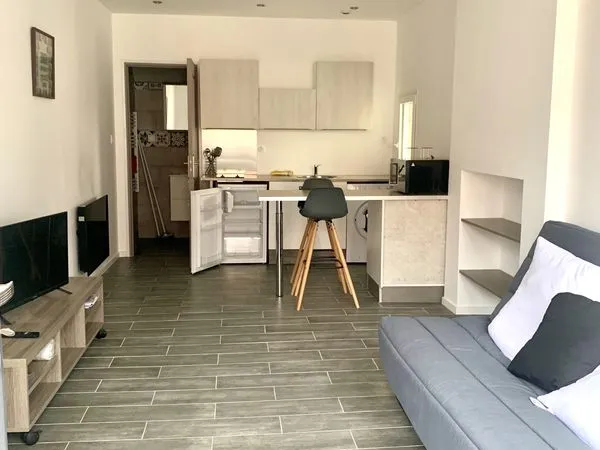 Studio 1 pièce 25 m²