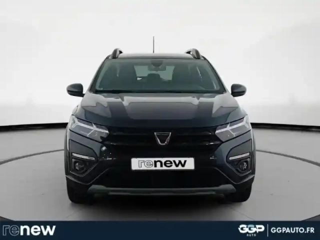 Dacia Sandero 1.0 tce 90ch stepway confort -22 — photo 8