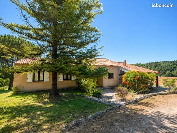 MAISON INDIVIDUELLE STYLE PROVENCALE DE 204 m² - BEAUX VOLUMES & SUPERBE PARC 🌳