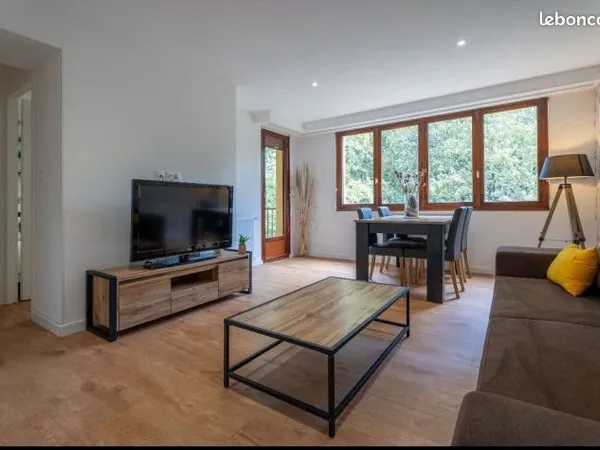 Chambre 5 pièces 78 m²