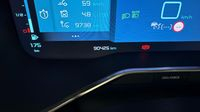 Citroen C5 Aircross Hybrid 225ch Shine e-EAT8 — photo 9