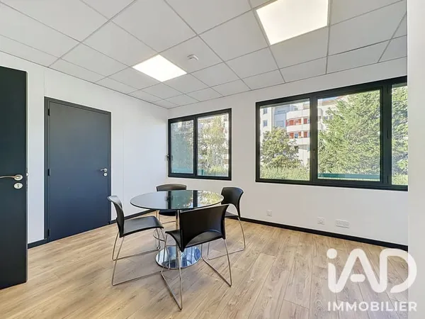 Vente Boutique/Local commercial 56 m²