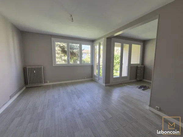 Appartement 4 pièces 82 m²