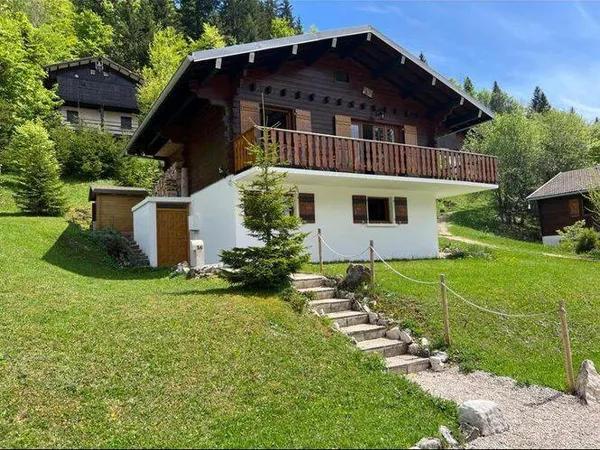 Maison 1 pièce 100 m²