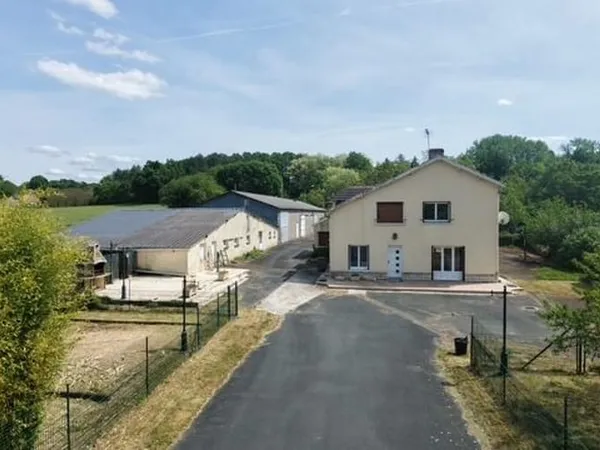 Maison 5 pièces 266 m²