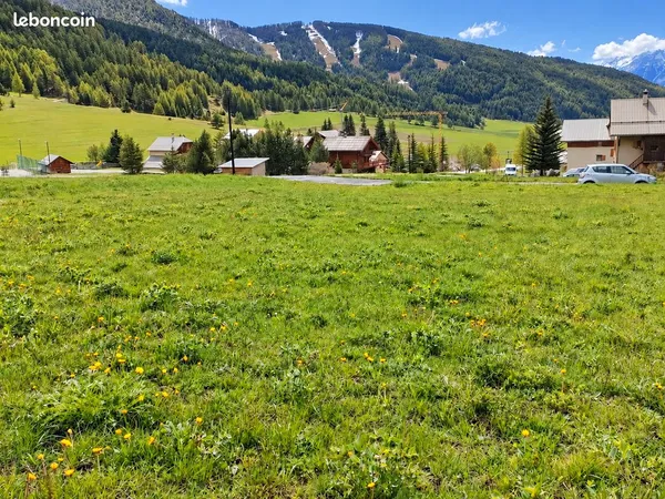 Terrain à bâtir 1 032 m² - Arvieux / Brunissard - Possibilité de 2 lots