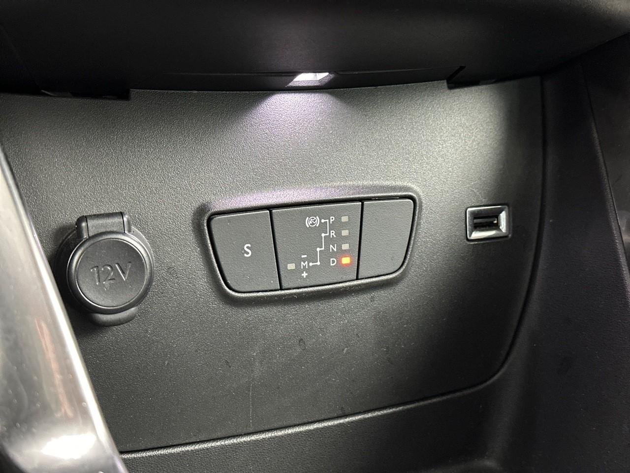 Citroën C3 Aircross puretech 130 s&s eat6 shine pack — photo 29