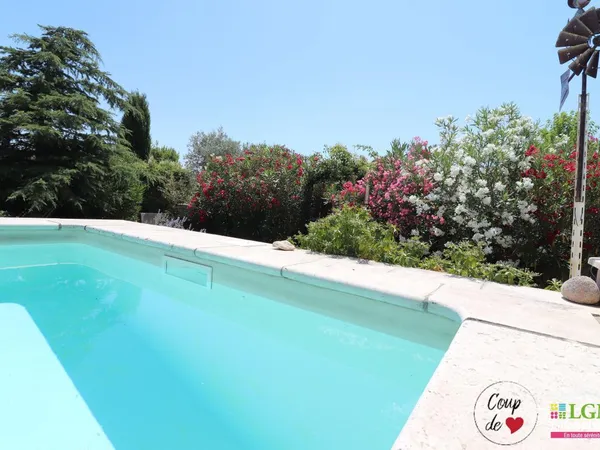 AUBIGNAN (84) - Le luxe du calme, la douceur de la Provence pour cette maison de 116 m²