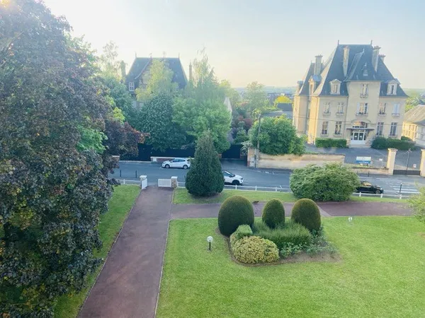 Une chambres est  disponible