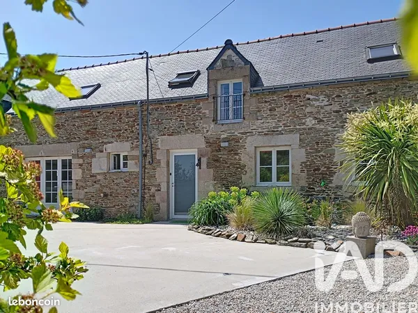 Propriété 6 pièces 223 m²