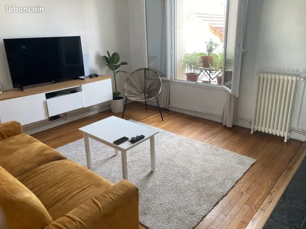 Appartement Location Montreuil 3p 61m² 990€