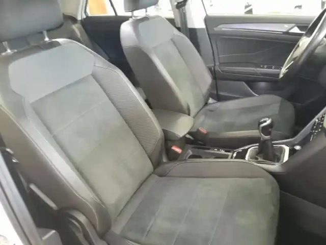 Volkswagen T-Roc 1.5 tsi evo 150ch style — photo 10