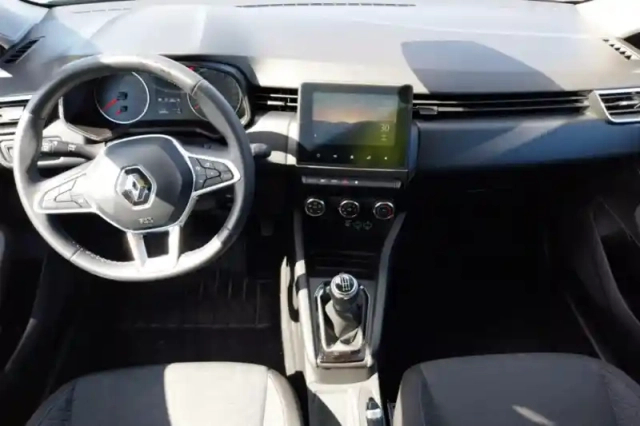 Renault Clio tce 90 — photo 9