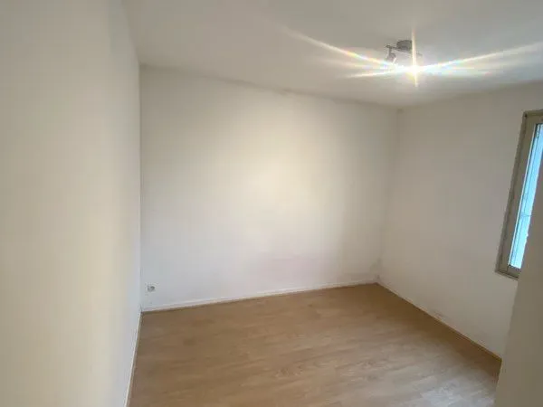Super t3 2 chambre