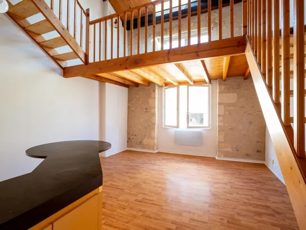 Vends duplex/triplex - 52.05m² - 3 pièces, 1 chambre - Bordeaux 33000