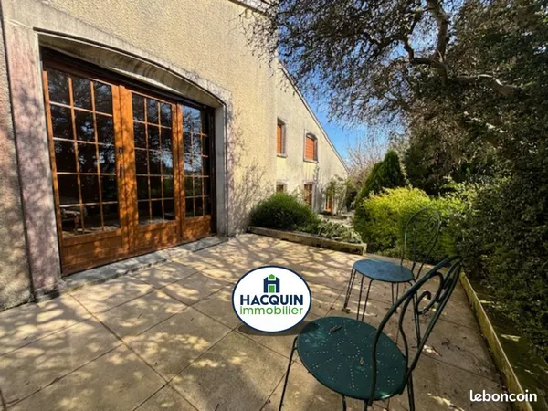 Propriété 12 pièces 355 m²