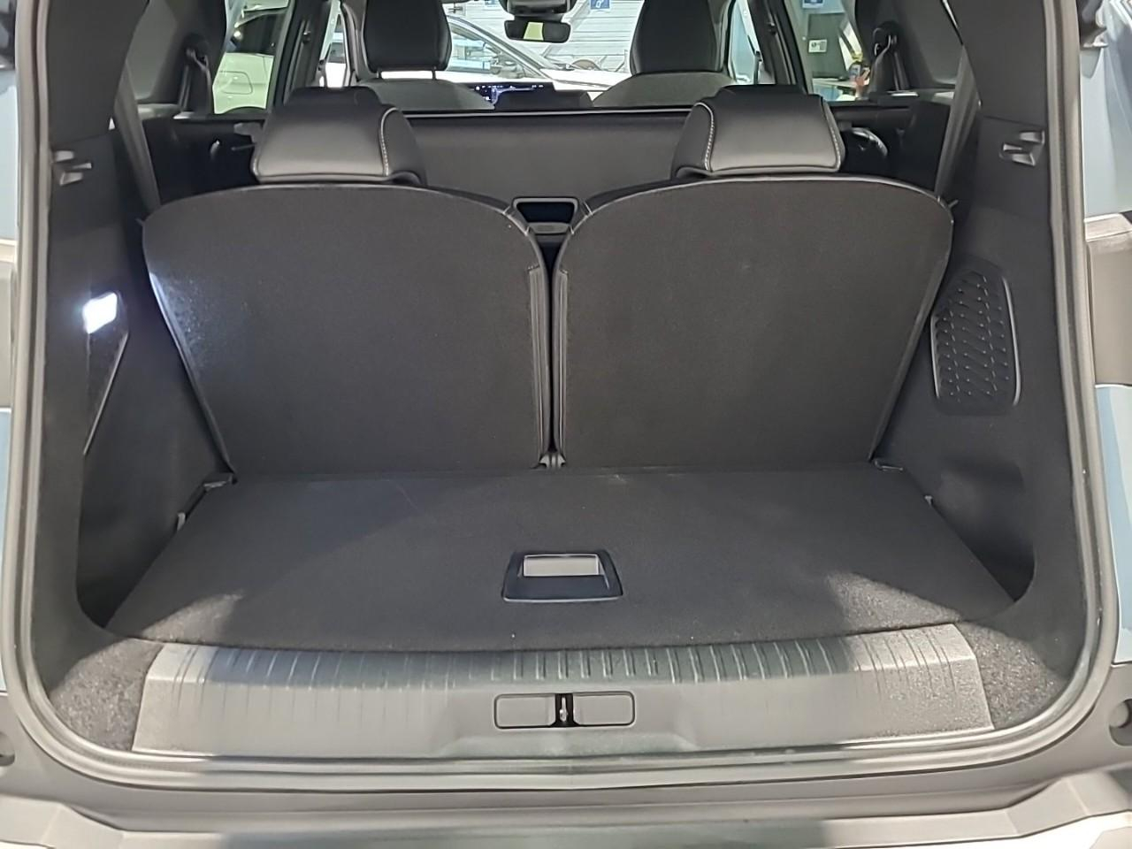Peugeot 5008 1.2 hybrid 145 e-dcs6 allure — photo 14