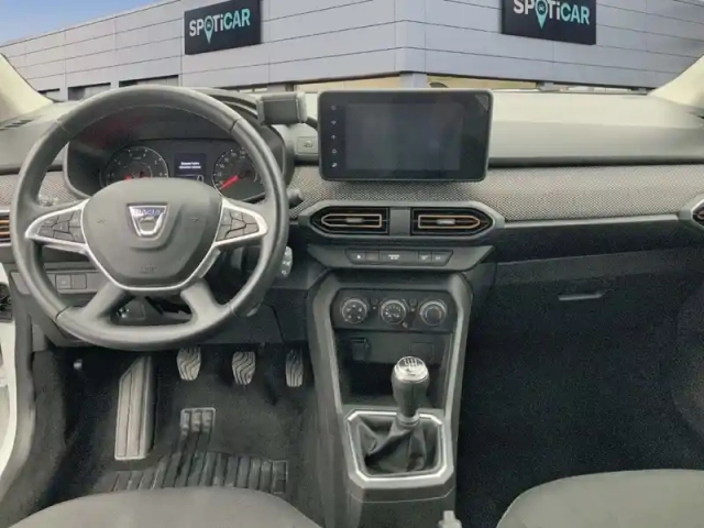 Dacia Sandero eco-g 100 - 22 — photo 10