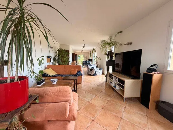Maison de plain-pied 4 pièces 113 m²
