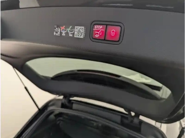 Mercedes Glc suv 220 d 4matic amg line — photo 24
