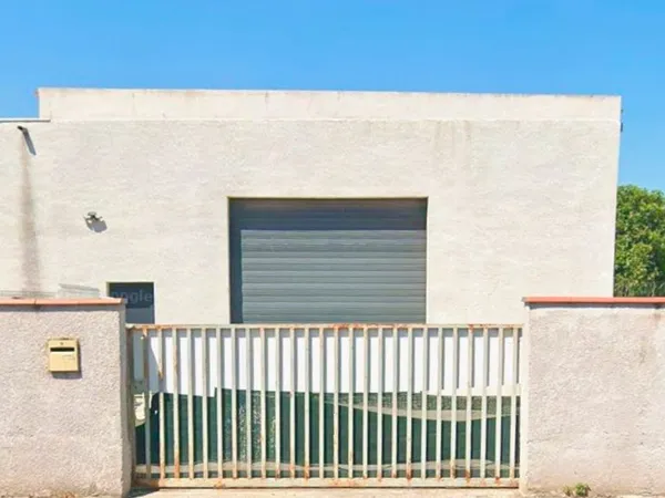 Hangar/ Entrepôt