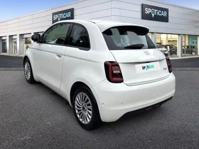 Fiat 500 e 118ch pack confort my23 — photo 7