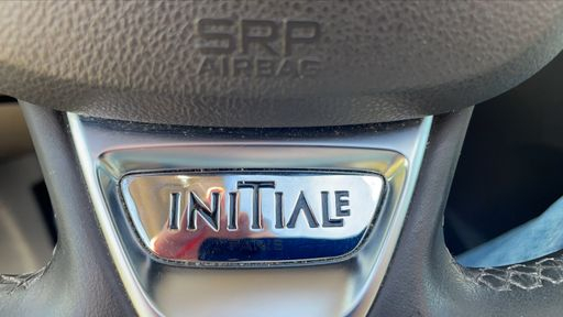 Renault Espace 1.6 dCi 160 EDC6 - Initiale Paris – 2016 – 112985 km – Diesel – Boîte Automatique — photo 28