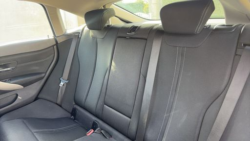 BMW Serie 4 Gran Coupe 418d 150 Steptronic8 - Business Design – 2018 – 153299 km – Diesel – Boîte Automatique — photo 33
