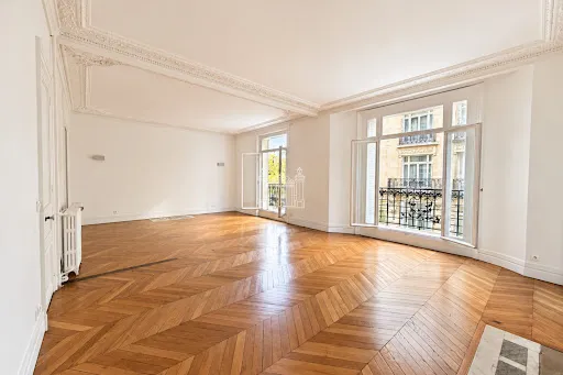 Appartement 5 pièces 155 m²