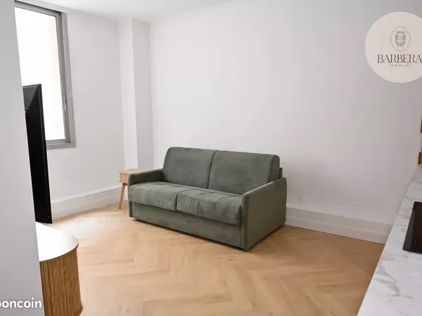 Studio 1 pièce 20 m²
