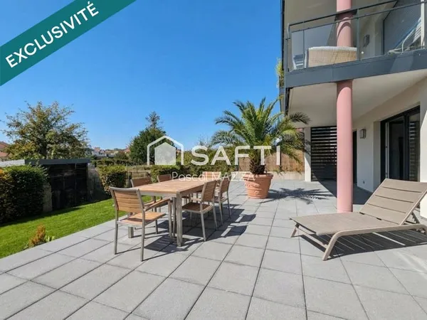 Superbe 3p de 66m² avec terrasse de 51m² et jardin de 60m², cave et parking privé
