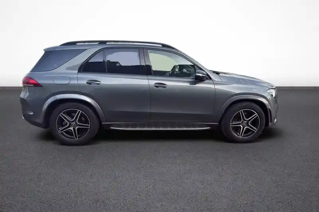 Mercedes Gle 300 d 9g-tronic 4matic — photo 24