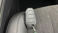 Peugeot 408 PHEV 180ch GT e-EAT8 — photo 16